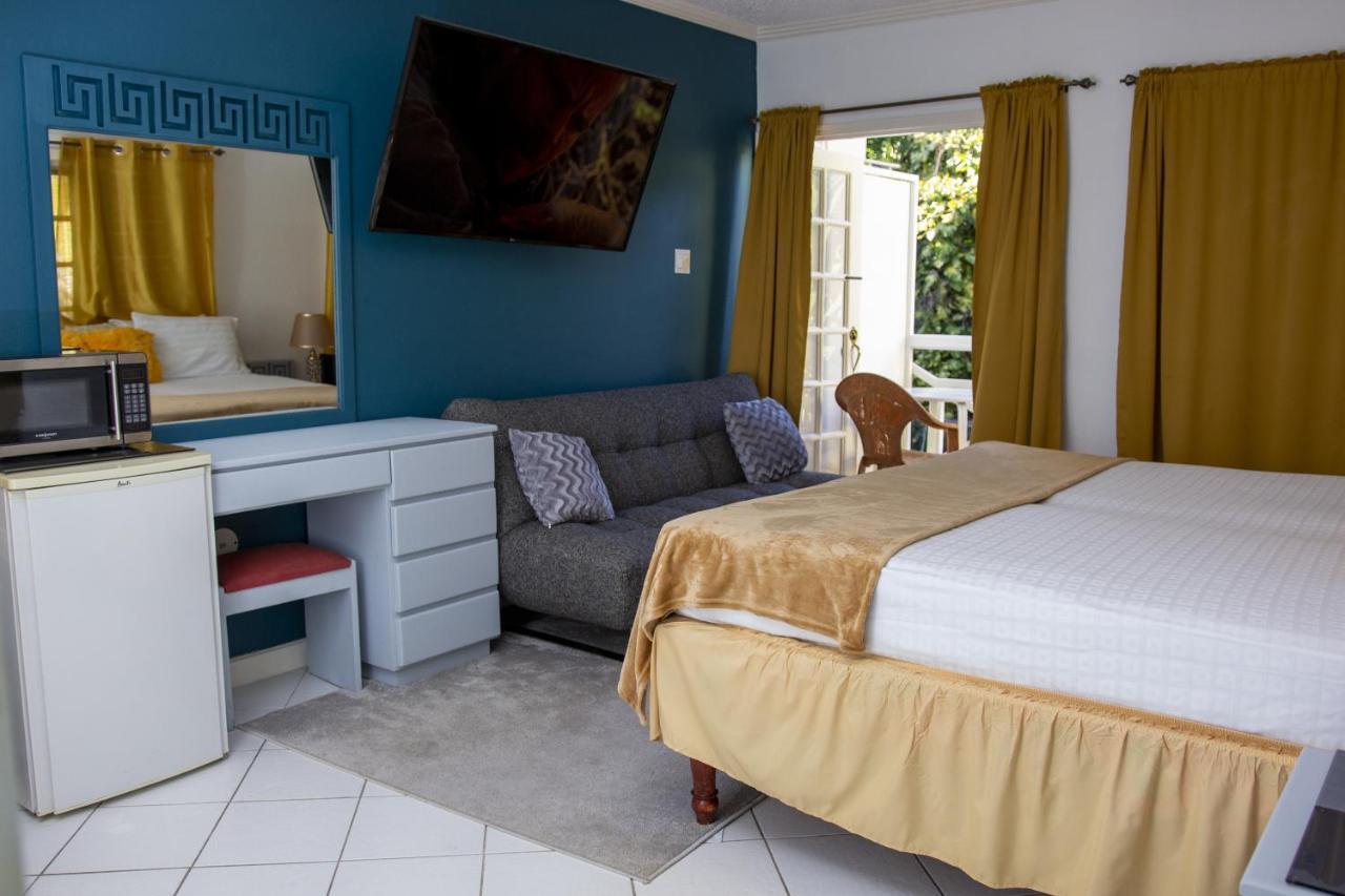 E 20 Mystic Ridge Ocho Rios Apartment Exterior foto