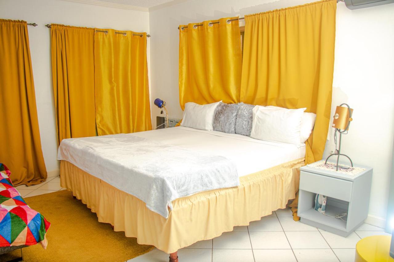 E 20 Mystic Ridge Ocho Rios Apartment Exterior foto