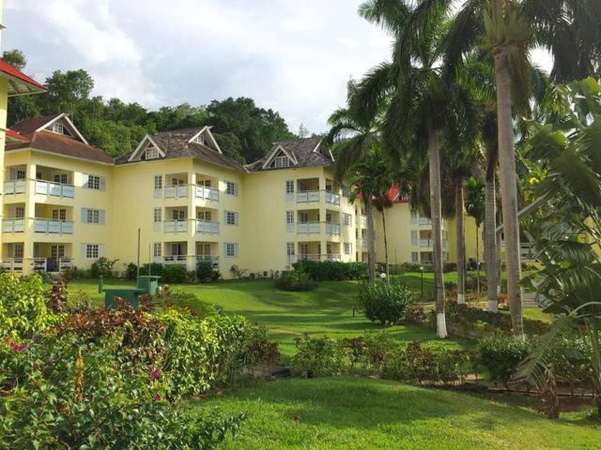 E 20 Mystic Ridge Ocho Rios Apartment Exterior foto